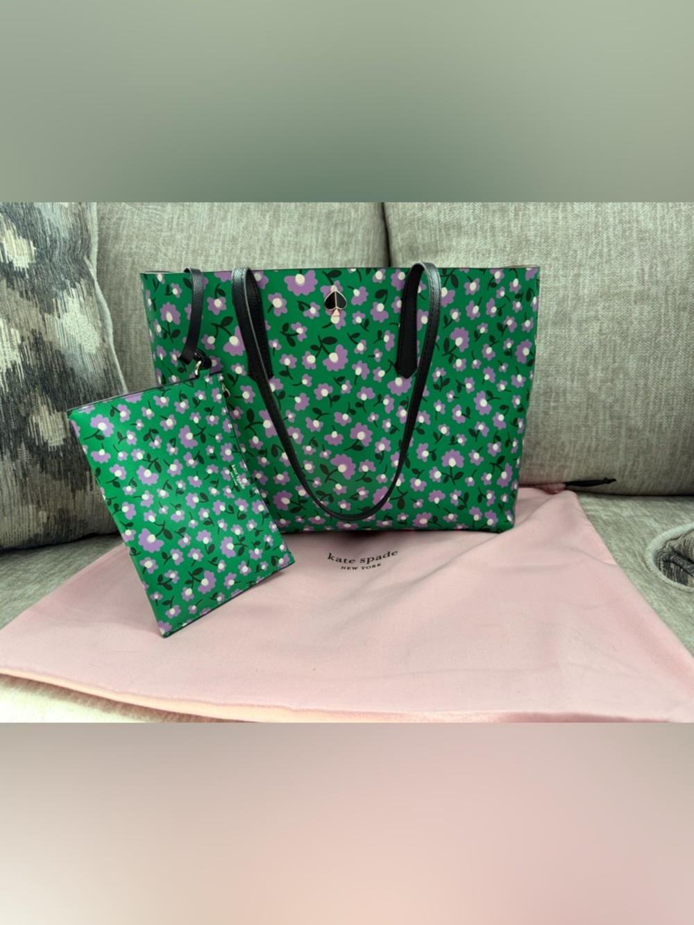 EUC Kate Spade Large Molly Party Tote Floral PVC with Small Zip Pouch